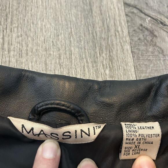 Womens Black Genuine Leather Jacket Size XL Three Buttons Pockets Massini coat - Picture 3 of 6